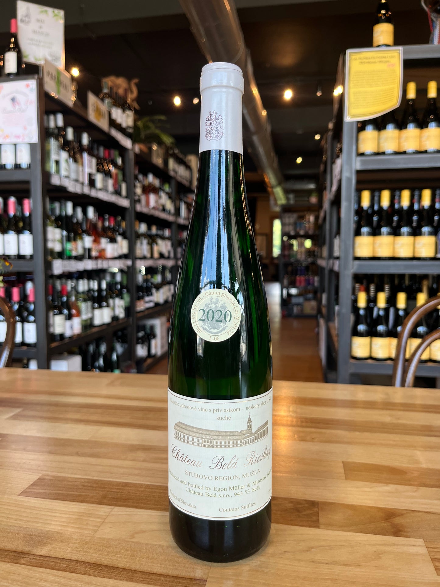 2020 Chateau Bela Dry Riesling