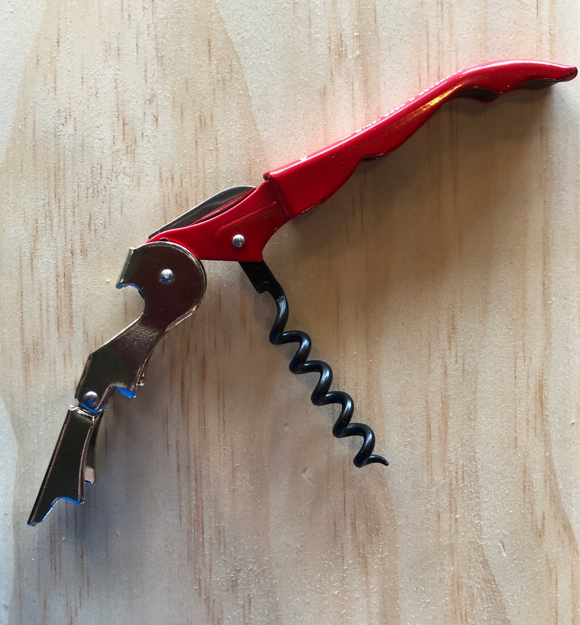 LouElla PullTap Corkscrew Red