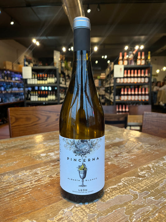 2024 Pincerna, Albarin Blanco